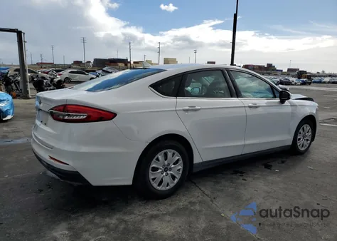 2020 Ford Fusion S из США, поврежденный, VIN 3FA6P0G75LR262793